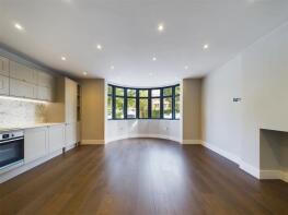 Flat 2, Nova House, Brondesbury Park, Kilburn, London NW6 7AT