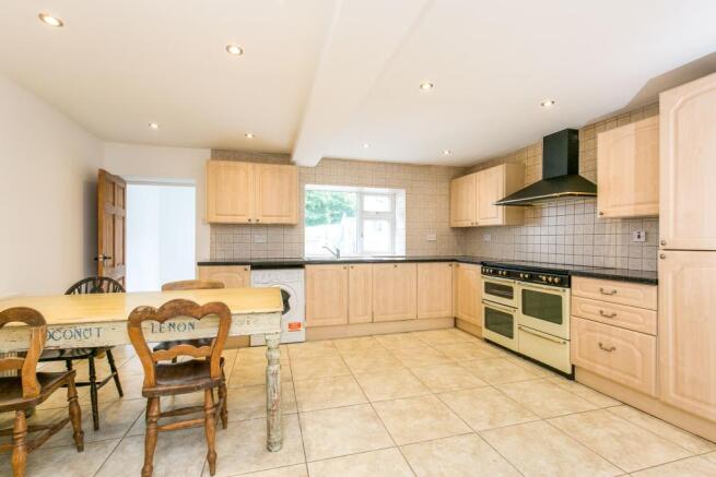 Kitchen/breakfast ro