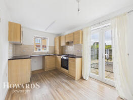47, Holystone Way, Lowestoft NR33 8FP