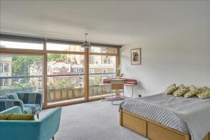 78, John Trundle Court, John Trundle Highwalk, Barbican, London EC2Y 8NE