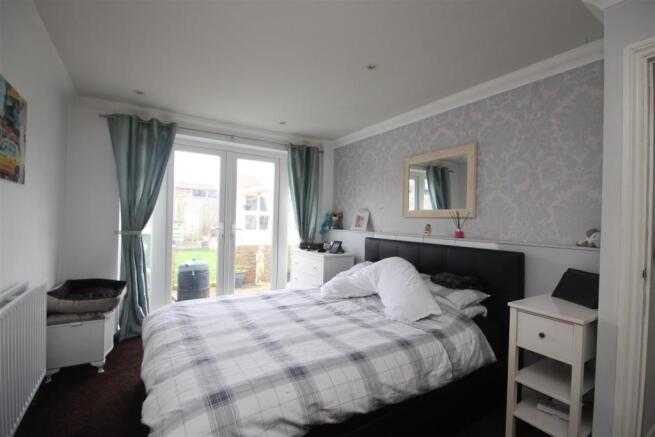 Master Bedroom.JPG