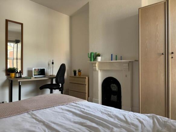 Room 4