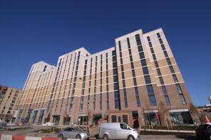 Flat 407, Chevette Court, Kimpton Road, Luton LU2 0GS