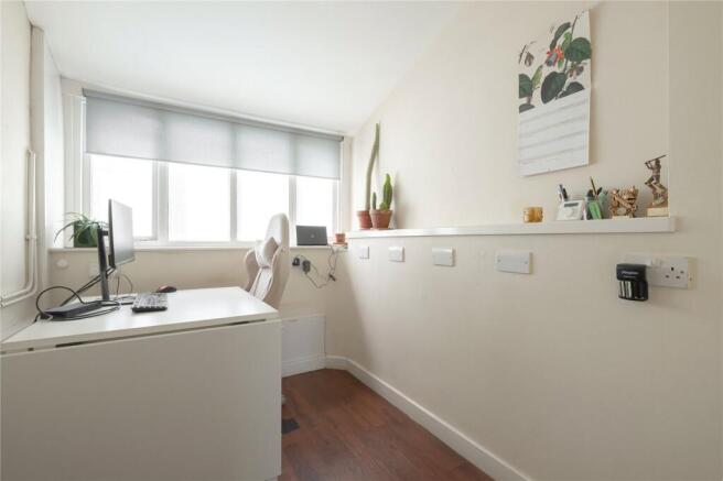 2 bed Terraced for sale Image 7