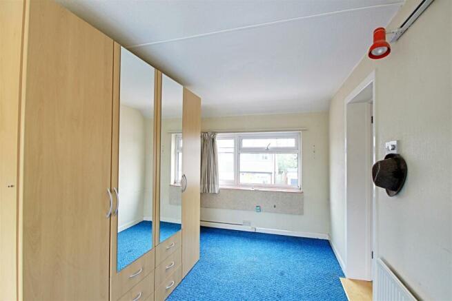 Master Bedroom 1.jpg