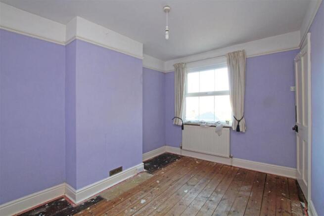 15WR - Bedroom two.jpg