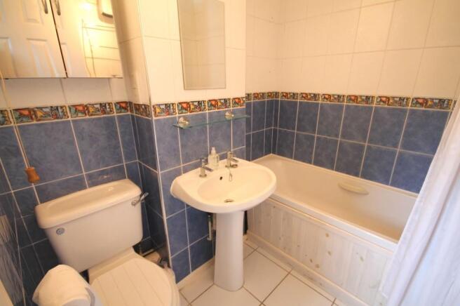 Photo 8