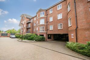 37, Quakers Court, Vineyard, Abingdon OX14 3PY
