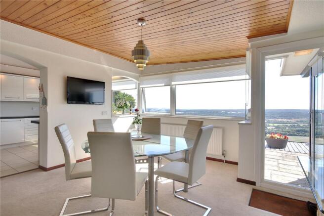 Breakfast Room