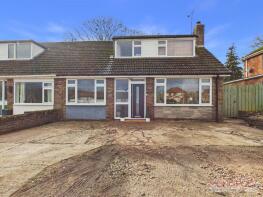 Briarwood, Wrexham Road, Wrexham LL12 9UW