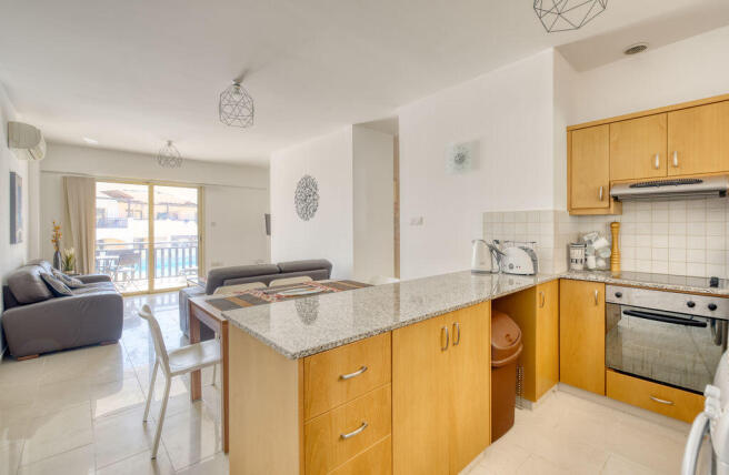 Kitchen lounge diner