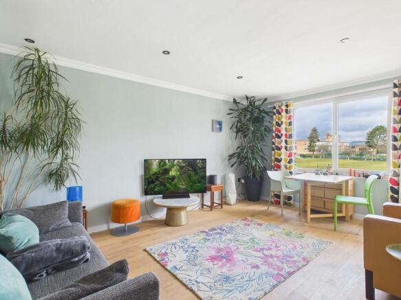 CAM05526G0-PR0117...