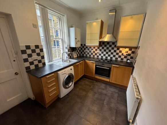 Mawson Street, Shipley, BD18 photo 3