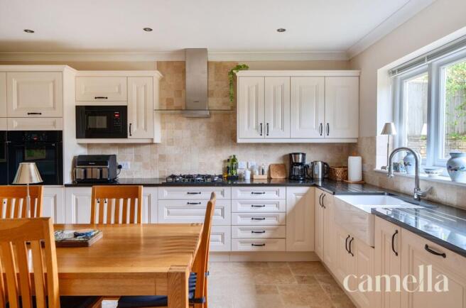 Kitchen / Breakfast Room