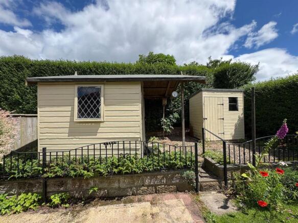 3 bed House for sale Image 8