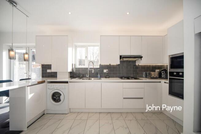 7360923c-be0c-f11...