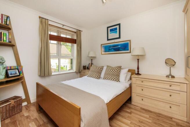 2 bed Apartment for sale Image 10