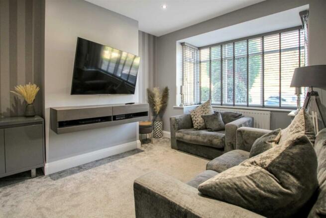 Living Room: