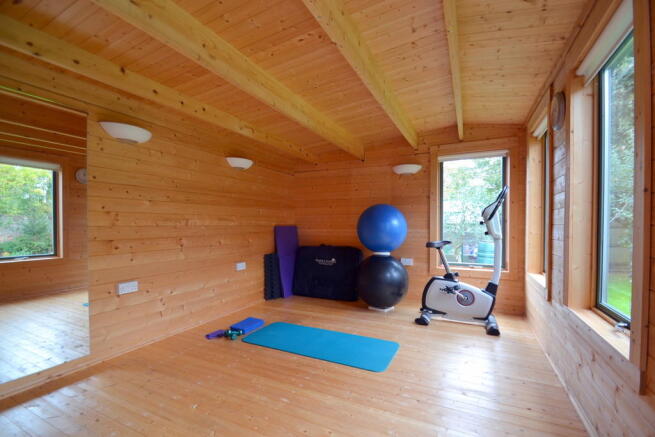 Photo 9