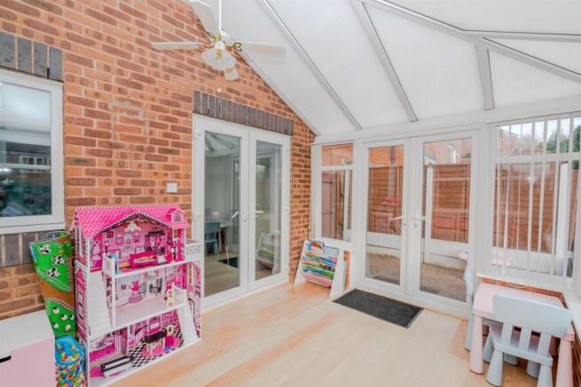 24, Mill Crescent, Cannock, Staffordshire, WS11 7Z