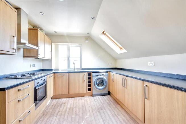 Kitchen Living_4.jpeg