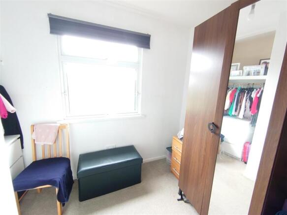 Bedroom 3.jpg