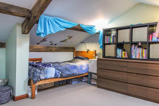 4 bed Terraced for sale Image 12
