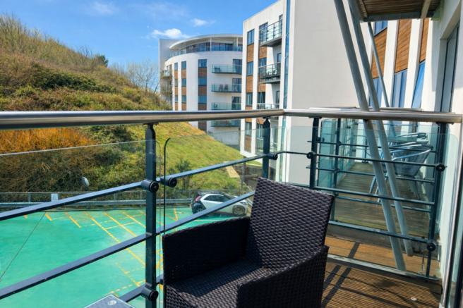 1 bed Apartment to rent Image 8