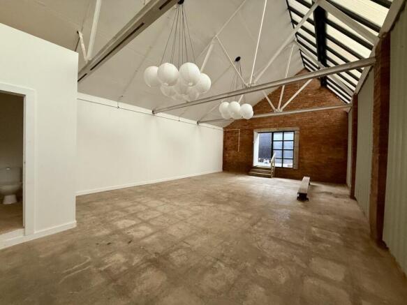 Photo 23102025 16 53 36.jpg