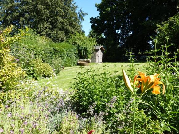 GARDEN