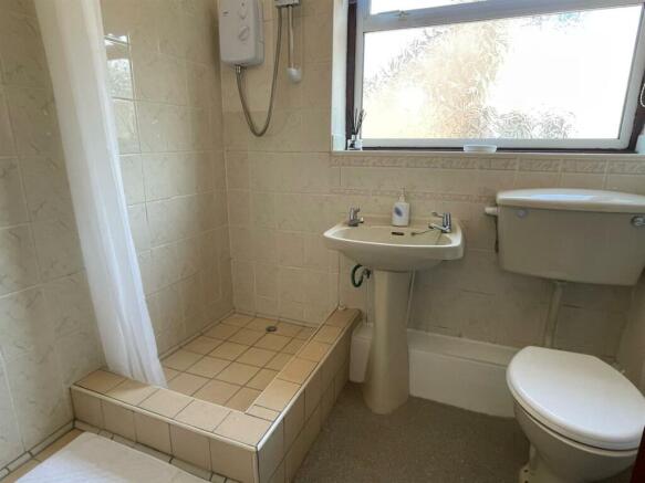Shower.jpg