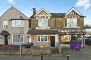 14a, Wharf Road, Stanford-le-hope SS17 0DH