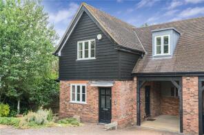 8, Old Nursery Close, Radlett WD7 9FD