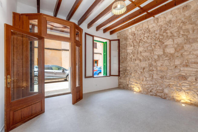 Typical entrance to a Mallorcan village house