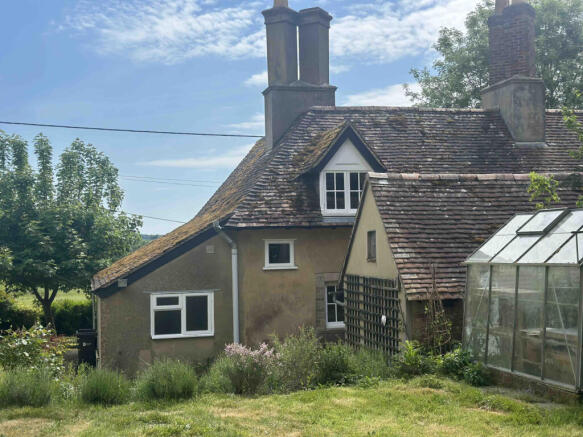 2 bedroom semi-detached house