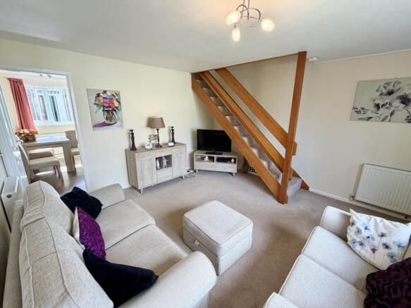 Saffron Close, Royal Wootton Bassett, Wiltshire photo 4