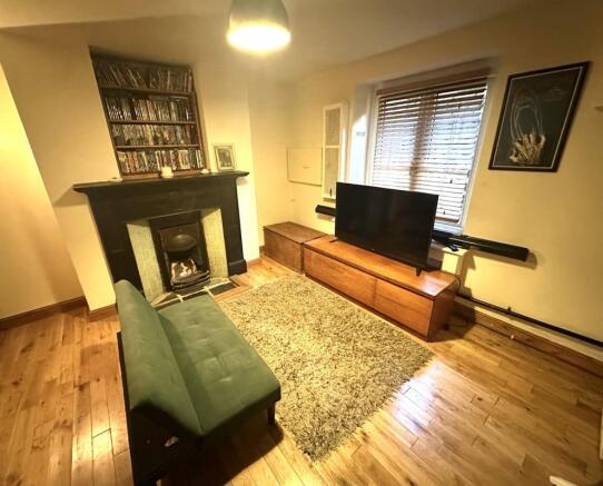 4 bed Terraced for sale Image 4