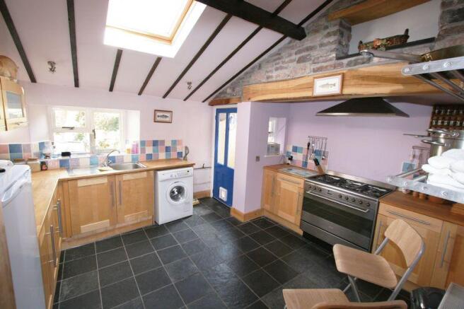 Kitchen/breakf...