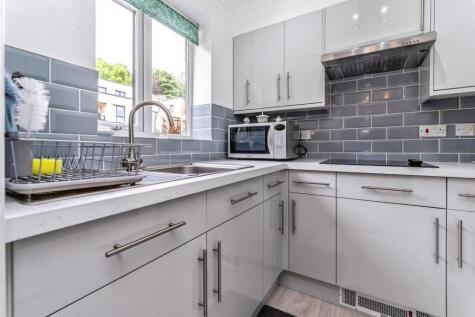 Pegasus Court, Stafford Road, Caterham, Surrey, CR3
