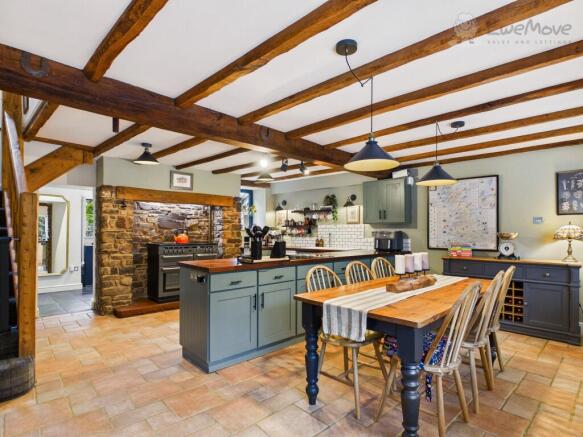 EWEMOVE TIVERTON - OLD FORGE PUDDINGTON
