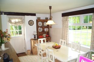 Kitchen/breakfast rm