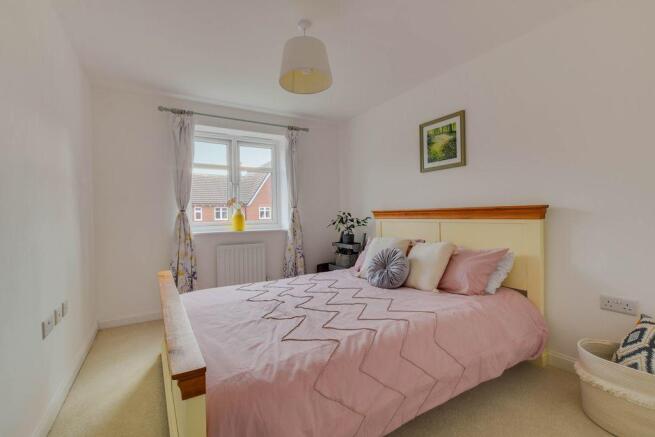 Bedroom 2 (Double)