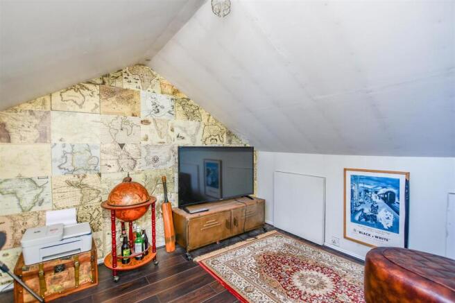Loft 1.2.jpg
