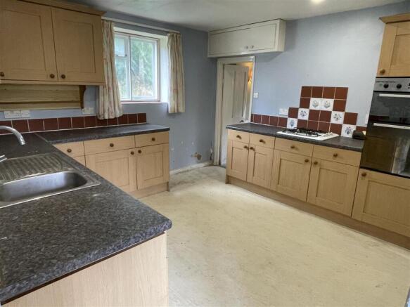 Kitchen.JPG