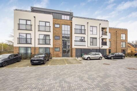 Kenley Place, Uxbridge