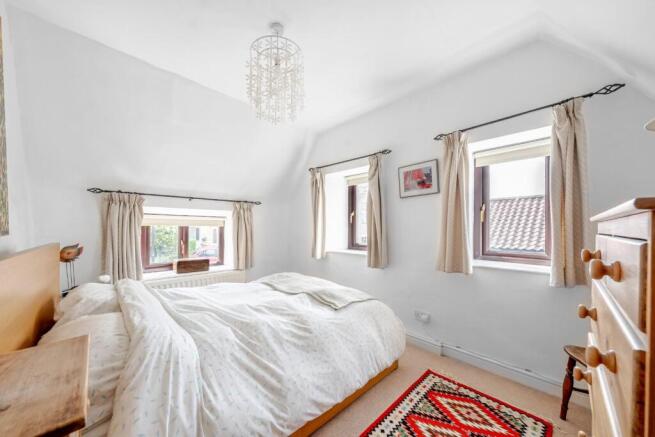 3 bed Detached for sale Image 10