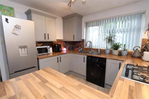 Mason, Stantonbury, Milton Keynes, Buckinghamshire, MK14