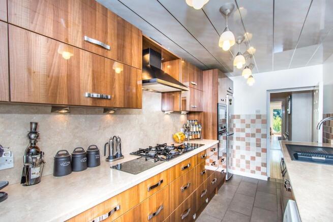 Kitchen2
