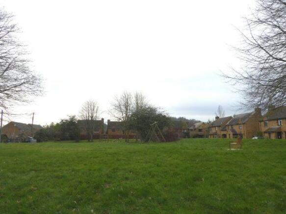 Shutford Green