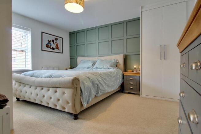 Bedroom 1 - double with ensuite